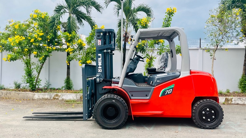 Lithium electric forklift 7 tons CPD70-GB2DLI