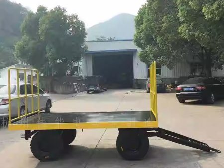 Rơ móc kéo hàng 1 tấn